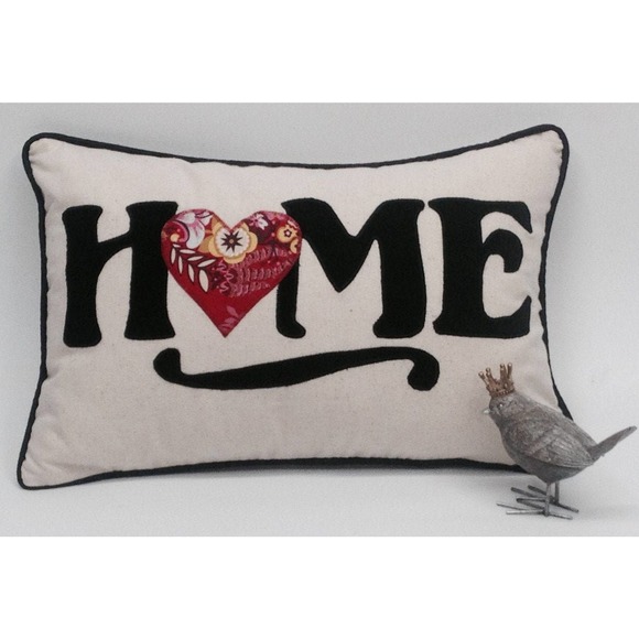 Home Pillow Applique Red Heart Black Velveteen Letters Designer Home Decor - Picture 1 of 6